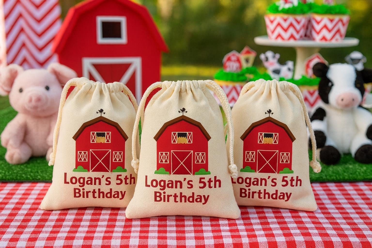 Personalized Farm Birthday Favor Bags – Red Barn, Cotton Drawstring