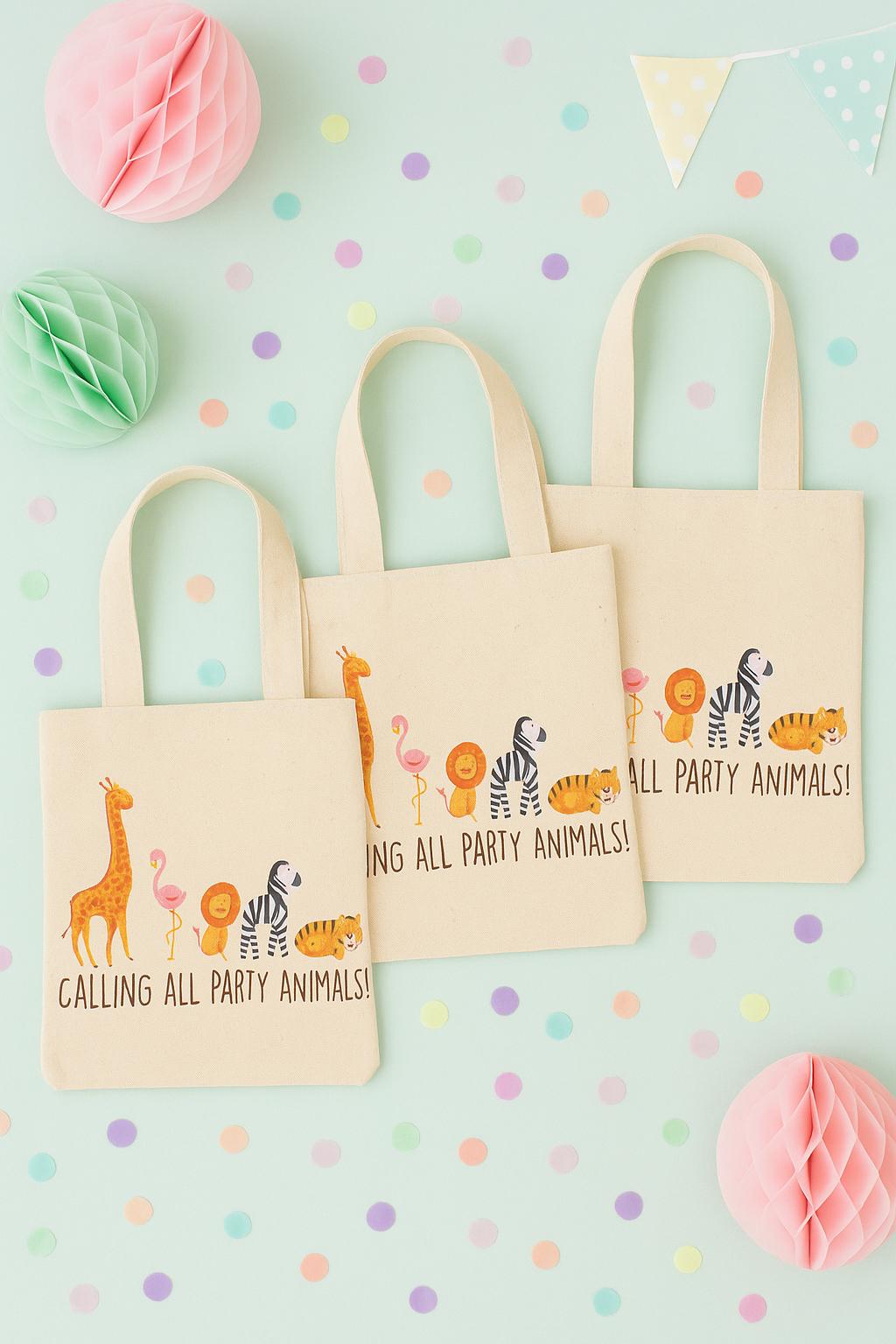 Jungle Party Favor Bags, Animal Cotton Goodie Bags, Set of 6