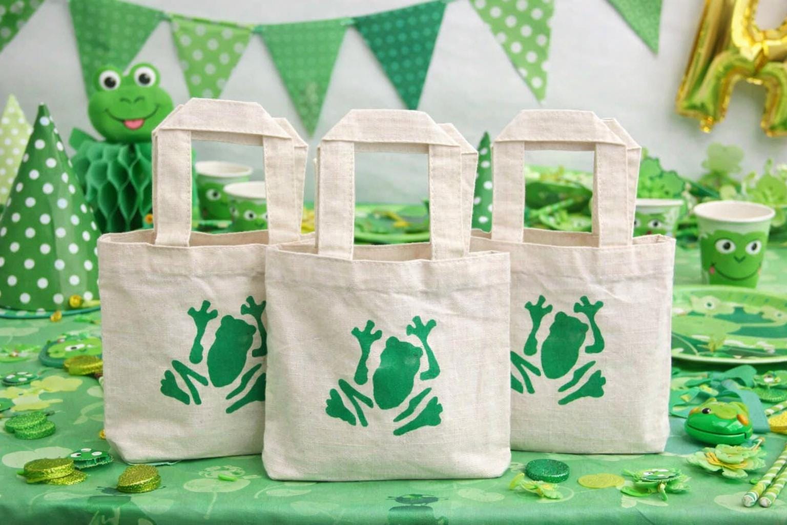 Frog Party Favor Bags - Sold Individually